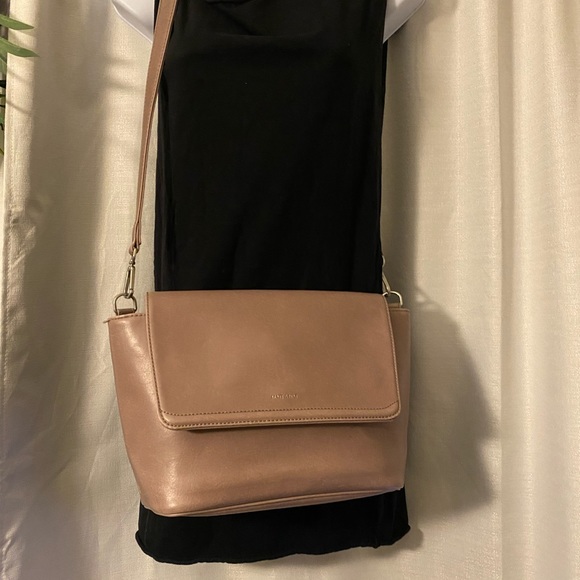 Matt & Nat Crossbody Shoulder Bag - Vegan Leather - Picture 2 of 8